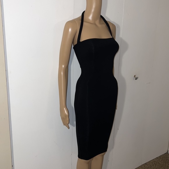 COPY - 🖤 NWOT Re Ona - Halterneck Dress in Black - Picture 7 of 12